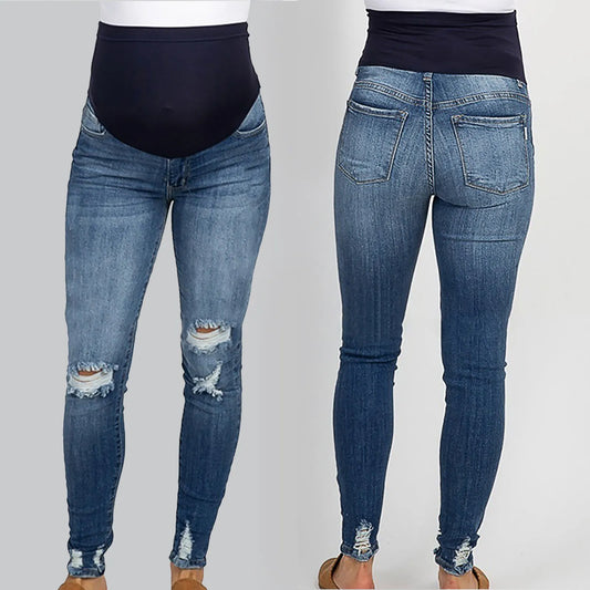 "Estilo Expandido: Jeans Cómodos y con Amplitud para Ajustarse a tu Panza en Crecimiento"